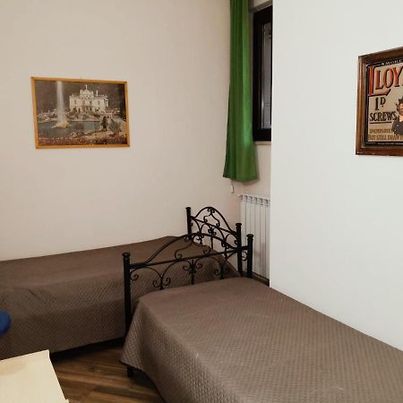 Da Nonna Cettina Appartamento In Villa Con Piscina Palermo Eksteriør bilde